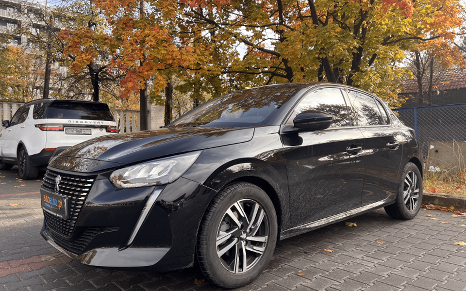 Peugeot 208 2021