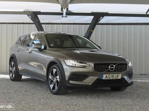 Volvo V60 Cross Country 2.0 B4 Geartronic