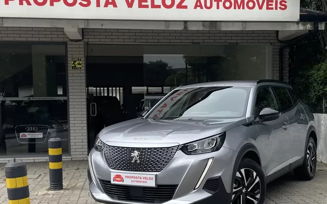 Peugeot e-2008 Allure Pack