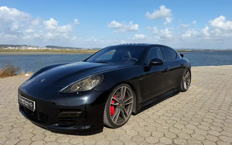 Porsche Panamera Turbo PDK