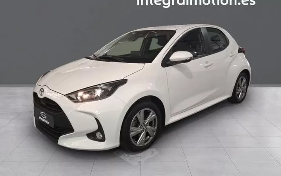 TOYOTA Yaris Yaris 120H 1.5 Active Plus