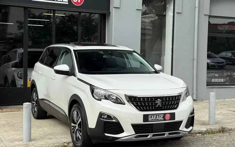 Peugeot 5008 1.5 BlueHDi Allure EAT8