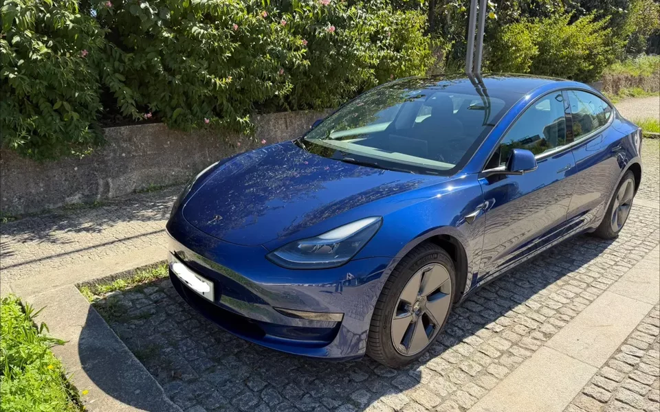 Tesla Model 3 Long Range Tração Traseira