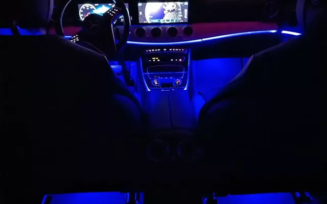 Mercedes-Benz E 300 de 4Matic 9G-TRONIC Night Edition