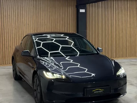 Tesla Model 3 Long Range Tração Integral Premium