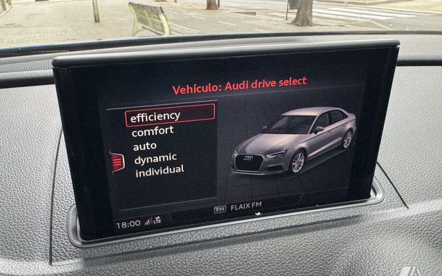 AUDI A3 A3 Sedán 1.6TDI S Line Edition S tronic 85kW