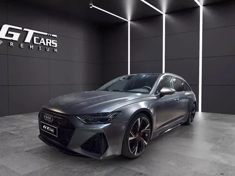 AUDI A6 RS 6 Avant TFSI Quattro