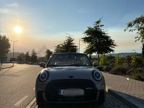 MINI Cabrio