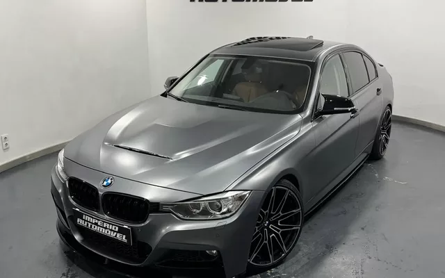 BMW 328 i Auto Pack M