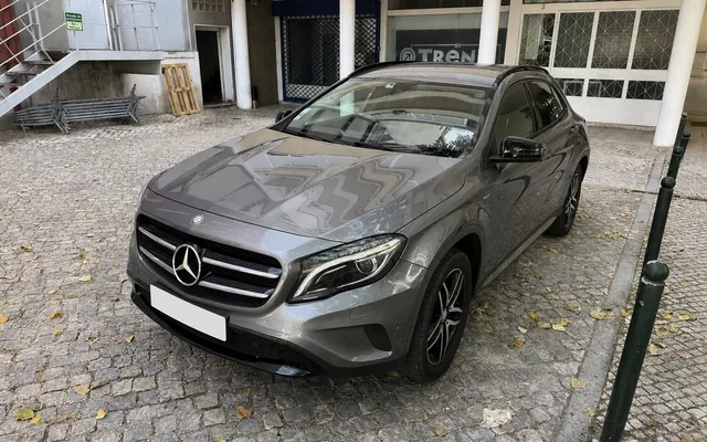 Mercedes-Benz GLA 180 d Activity Edition