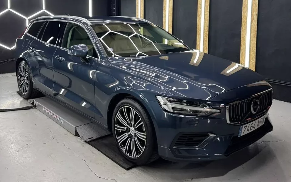VOLVO V60 V60 T6 Twin Inscription Expression AWD
