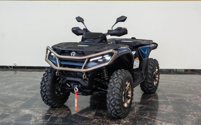 Can-Am Outlander 2025