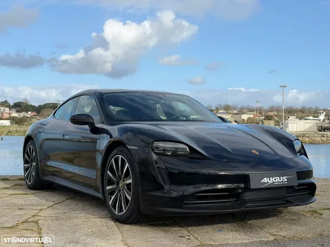 Porsche Taycan Standard