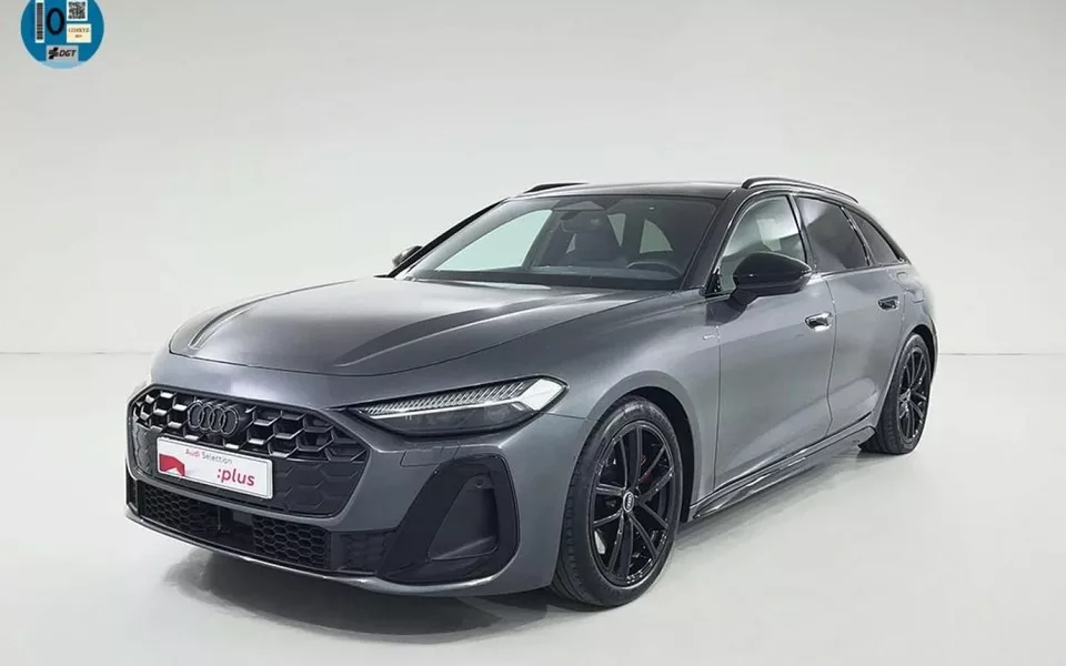 AUDI A5 Avant e-hybrid quattro 220kW Black Line