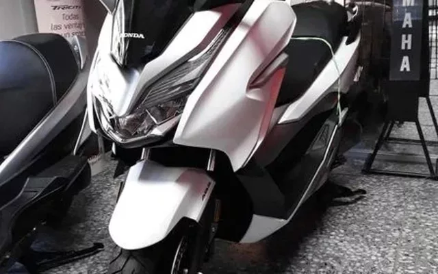Honda Forza 300 ABS 2018
