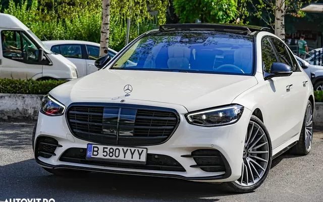 Mercedes-Benz S-Class 2023