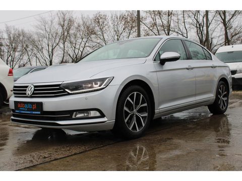 Volkswagen PASSAT 2015
