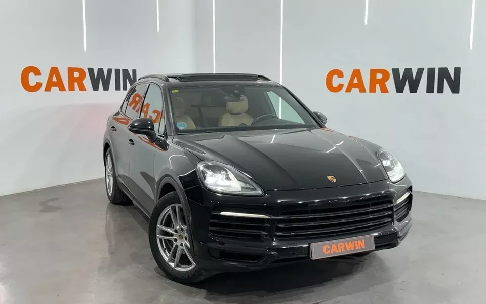 PORSCHE Cayenne 3.0