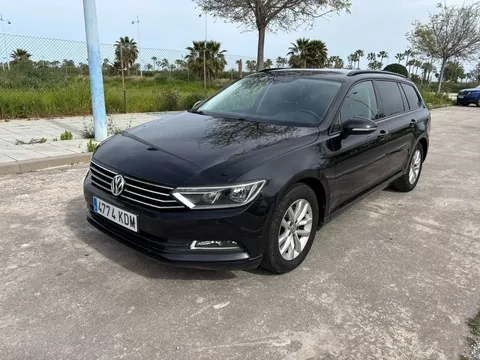 VOLKSWAGEN Passat Passat Variant 1.6TDI Advance 88kW