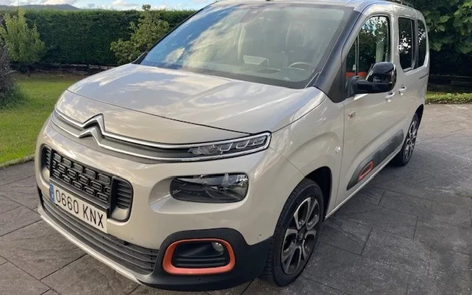CITROEN Berlingo M1 Berlingo BlueHDi S&S Talla XL Shine 130