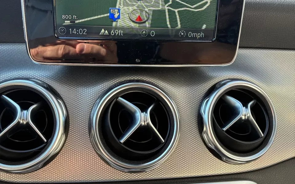 Mercedes-Benz GLA 180 d Urban