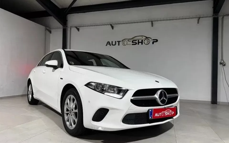 Mercedes-Benz A 250 e Style Plus