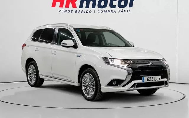 MITSUBISHI Outlander Outlander PHEV Motion 4WD