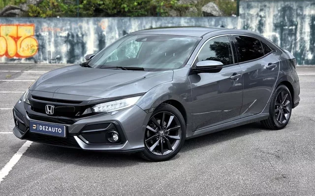 Honda Civic 1.0 i-VTEC Elegance Navi CVT