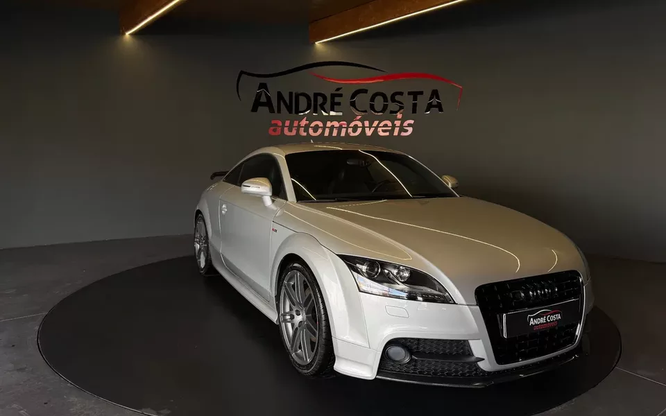 Audi TT Coupé 1.8 TFSI S-line