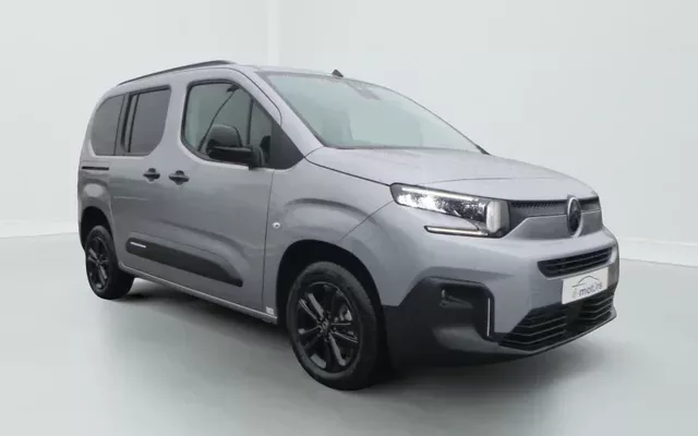 Citroën Berlingo Berlingo Taille M BlueHDi 130 S&S EAT8 Max Zéro km immatriculé