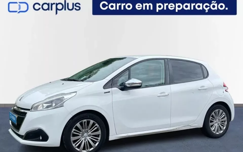 Peugeot 208 1.2 PureTech Signature