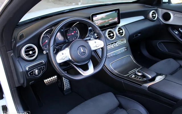 Mercedes-Benz C 220 d Cabrio AMG Line Aut.