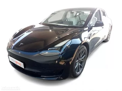 Tesla Model 3 Tração Traseira