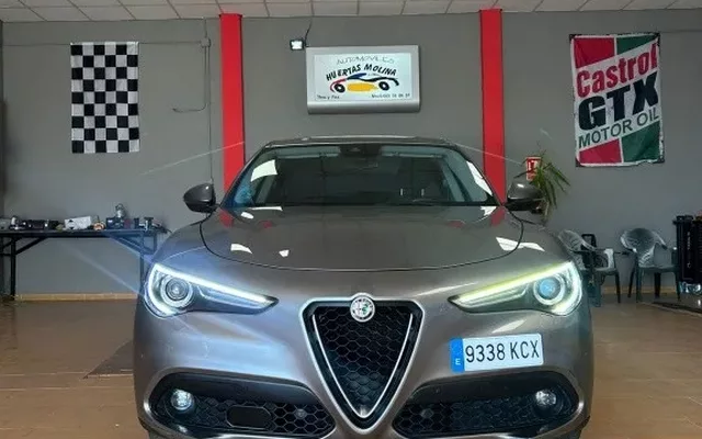 ALFA ROMEO Stelvio Stelvio 2.2 RWD Aut. 150