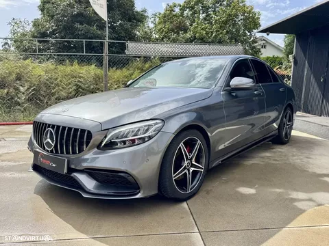 Mercedes-Benz C 200 d 9G-TRONIC AMG Line