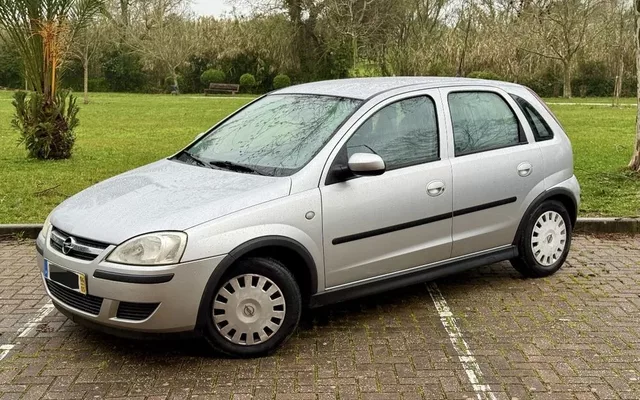 Opel Corsa 1.2 16V Confort