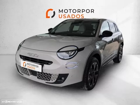 Fiat 600 1.2 Hybrid Icon