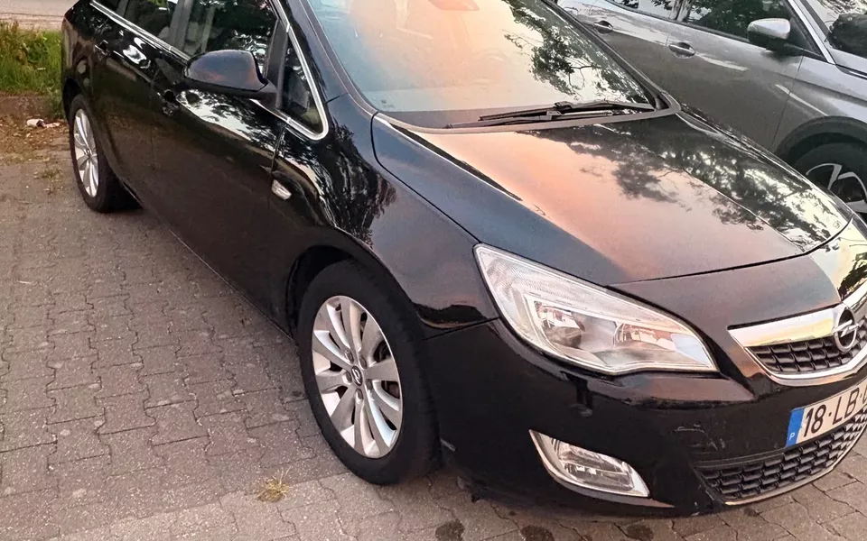 Opel Astra 1.7 CDTi Cosmo