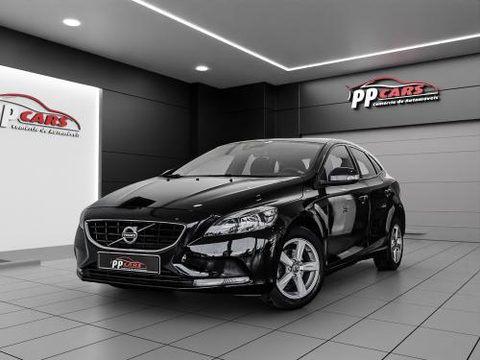 Volvo V40 2.0 D2 Momentum