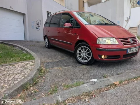 VW Sharan 1.9 TDi Highline