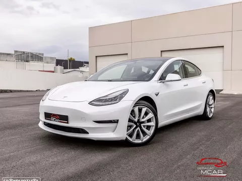 Tesla Model 3 Long-Range Dual Motor AWD