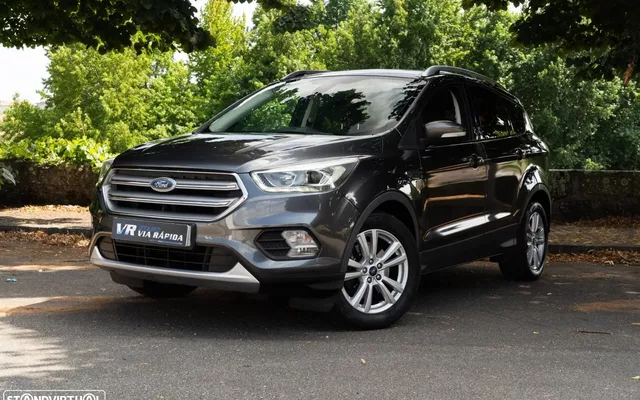 Ford Kuga 1.5 TDCi EcoBlue Titanium