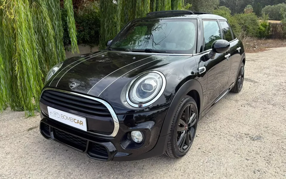 MINI 5 Portas Cooper D Aut.