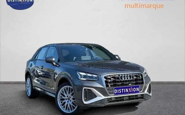 AUDI Q2
