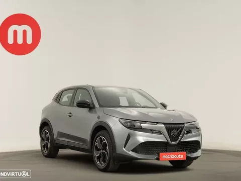 Alfa Romeo Junior Elletrica 50 kWh