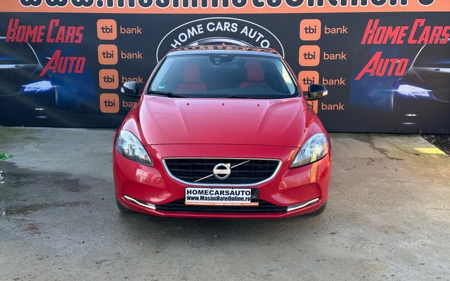 Volvo V40 2012