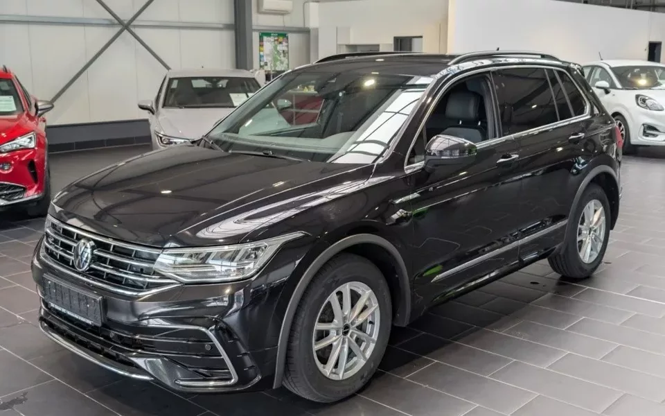 VOLKSWAGEN Tiguan Tiguan 2.0 TSI R-Line 4Motion DSG 140kW