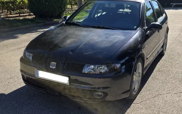 SEAT León León 1.9TDI 130 Sport - 3500€ en El vendrell