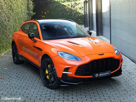 Aston Martin DBX 707