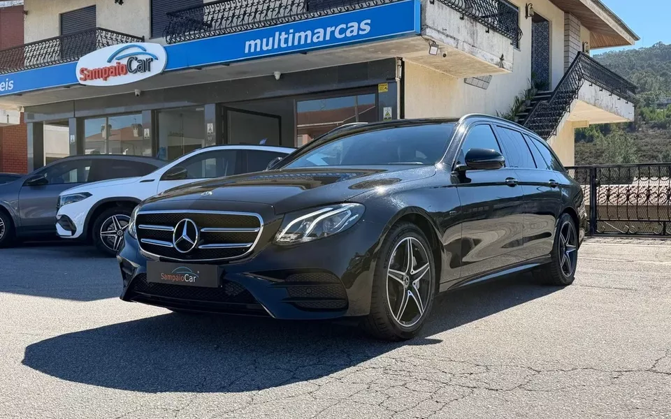 Mercedes-Benz E 300 de AMG Line
